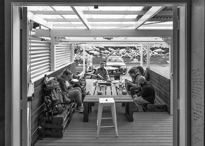 Crash Palace Backpackers Hostal